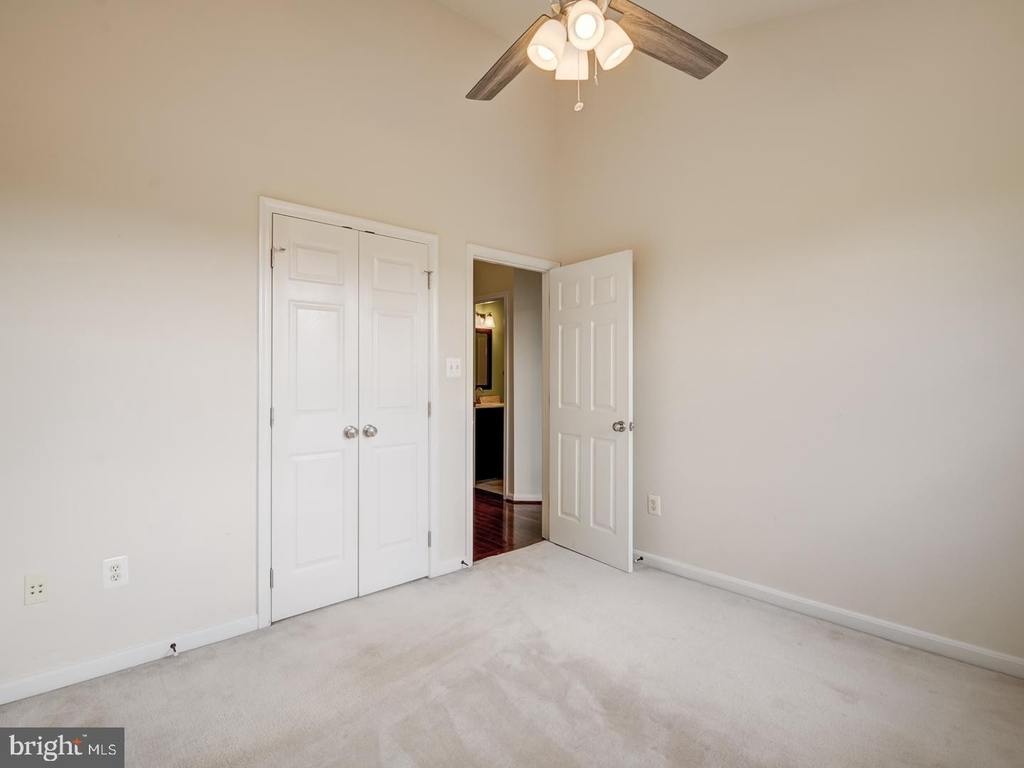 6510 Tassia Drive - Photo 11