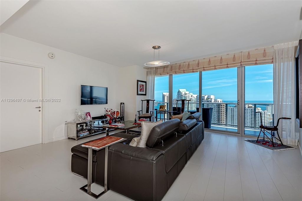 200 Biscayne Boulevard Way - Photo 7