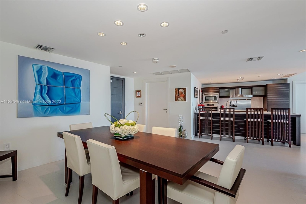 200 Biscayne Boulevard Way - Photo 4