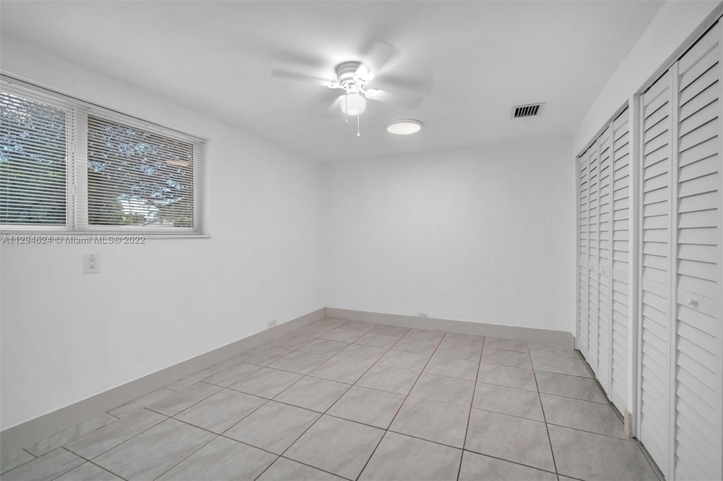 5800 Sw 92nd Ave - Photo 13