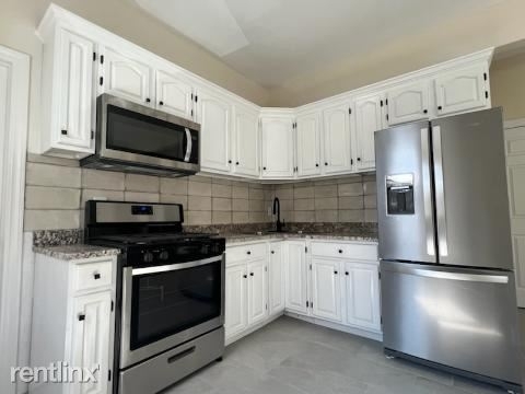 1117 Doughty Blvd 3 - Photo 2