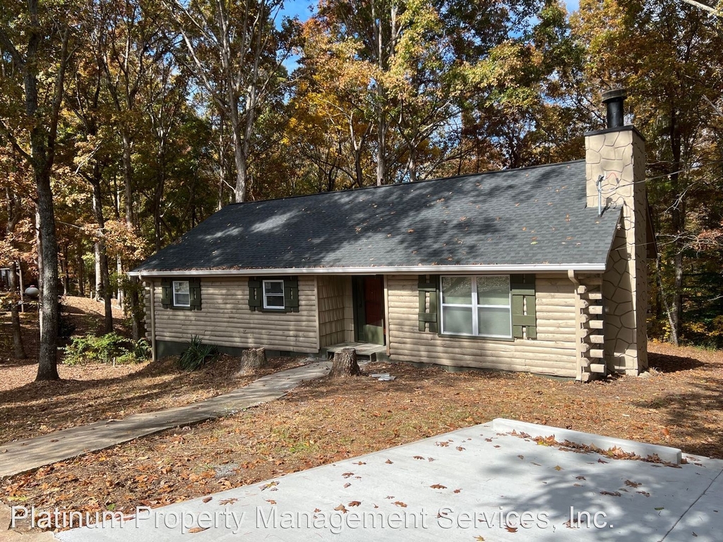 297 Grant Ford Dr - Photo 0