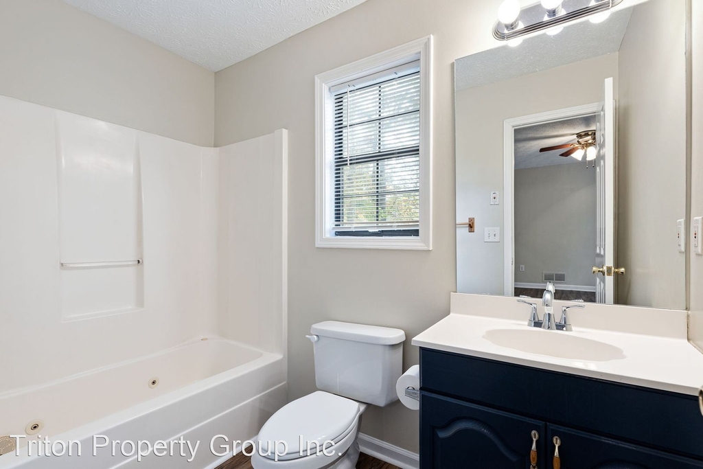 2266 Wysong Square - Photo 21