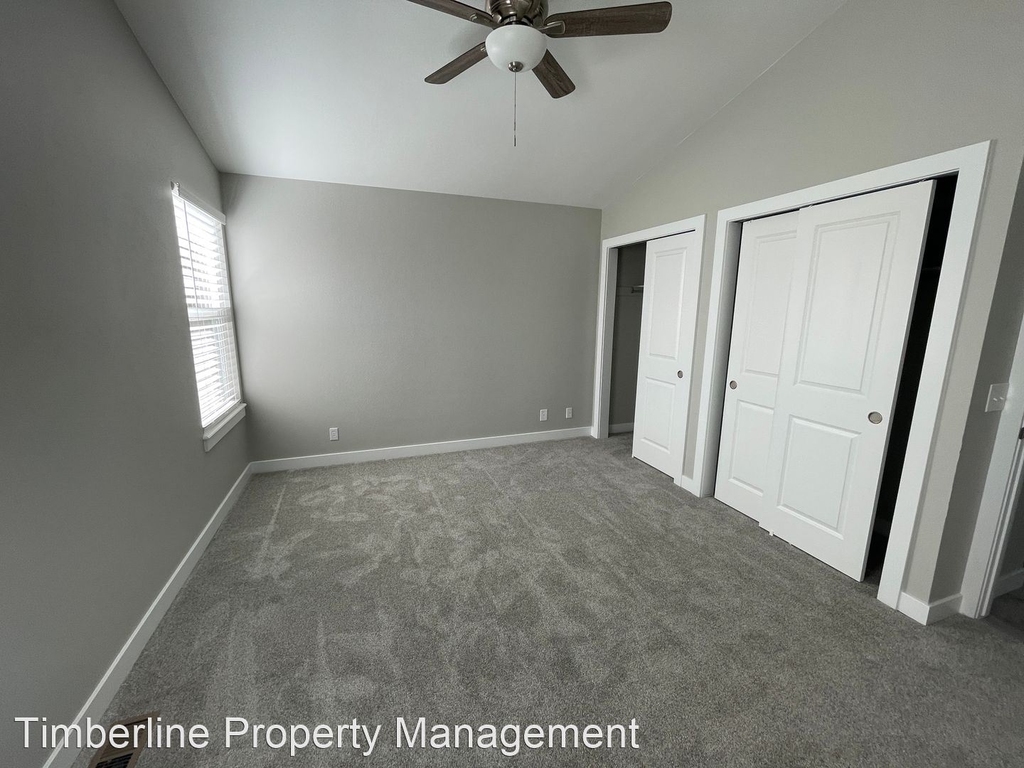 2035 Tinsel Pl - Photo 14