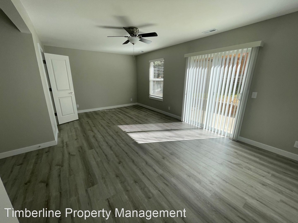 2035 Tinsel Pl - Photo 8