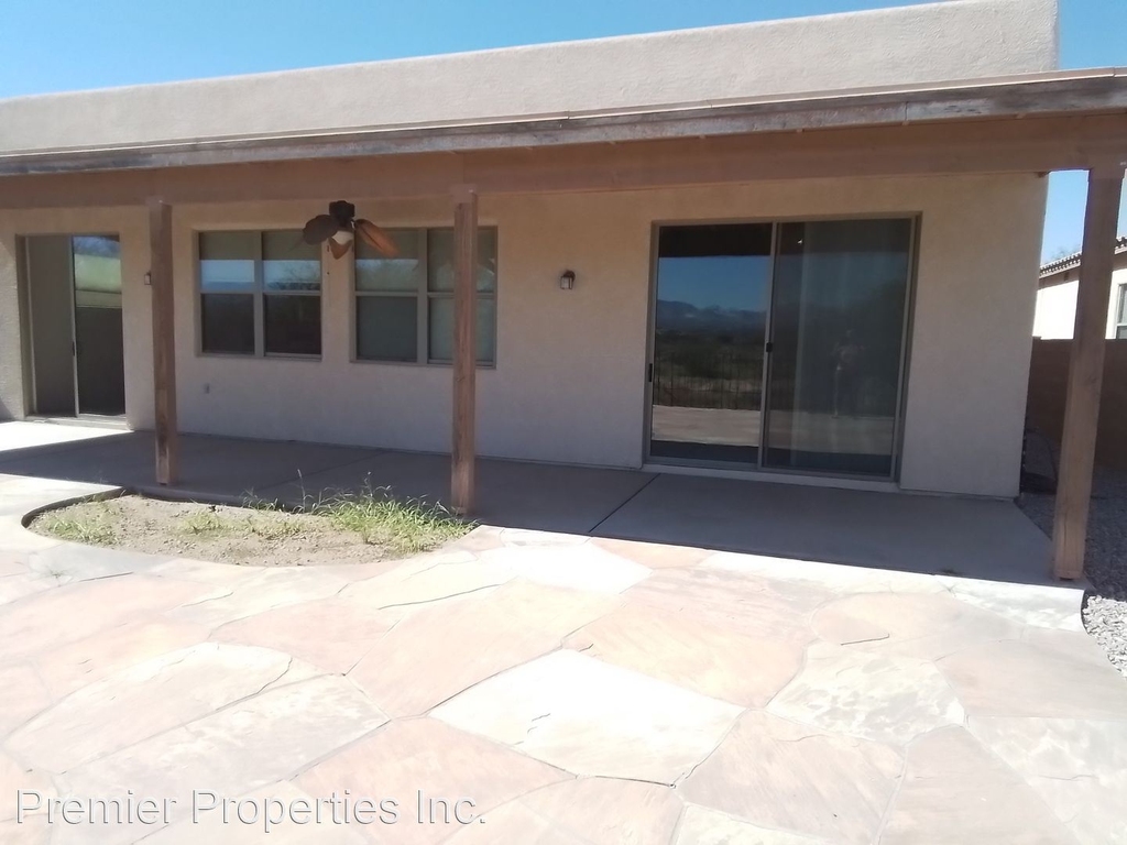 2272 N Avenida Mena - Photo 15