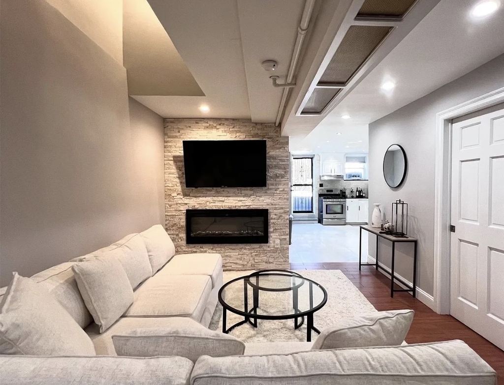 22-30 49th Street - Photo 4