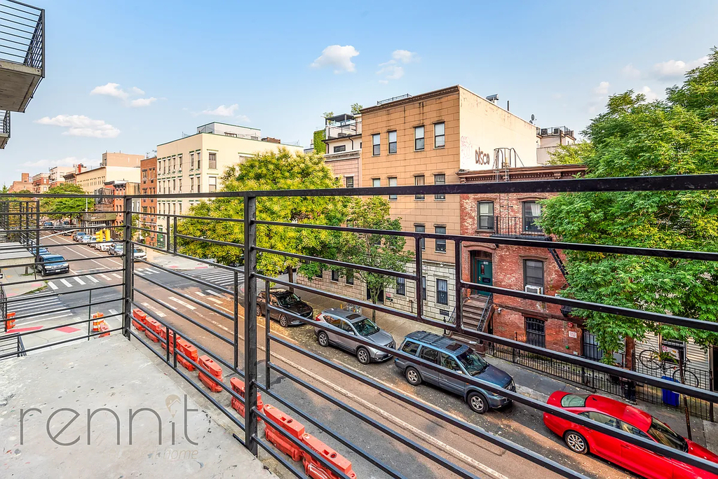 179 Meserole Street - Photo 1