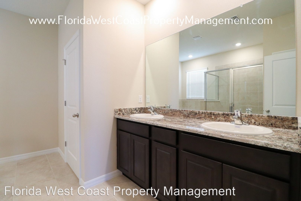 16465 Woodside Gln - Photo 11