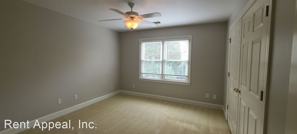 2338 Colonial Drive Ne - Photo 28