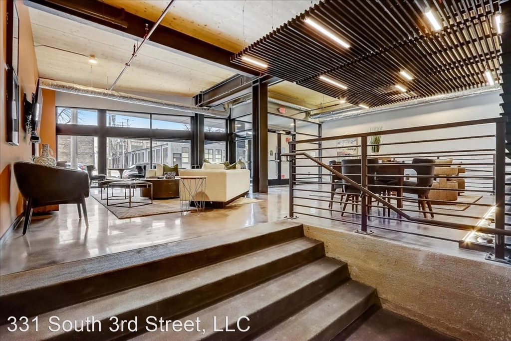 300 West Florida Street - Photo 1