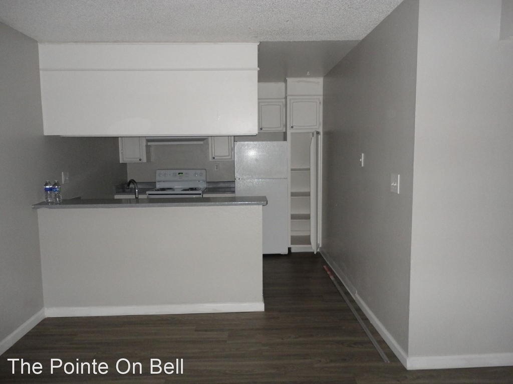 1628 Bell Street - Photo 2