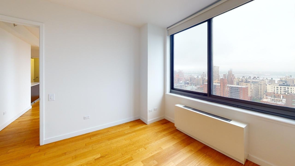 808 Columbus Avenue - Photo 10