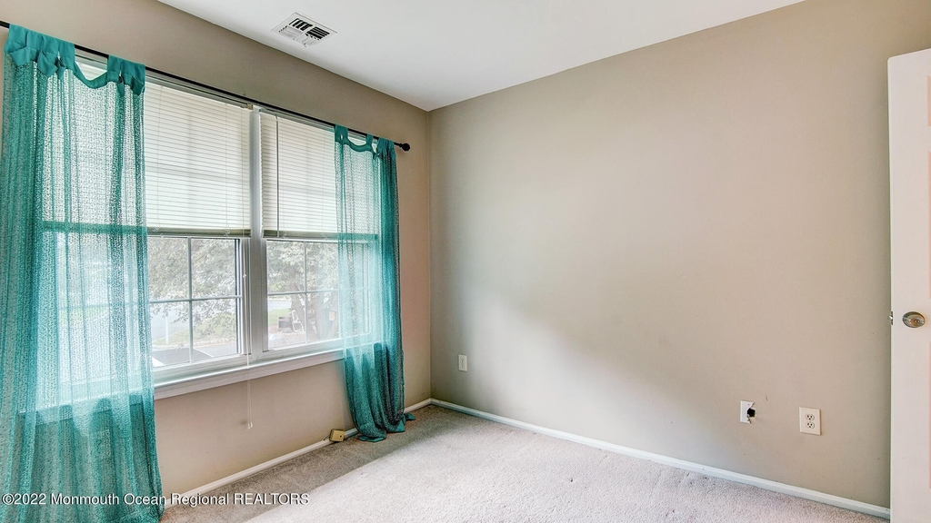 401 Santa Anita Lane - Photo 19