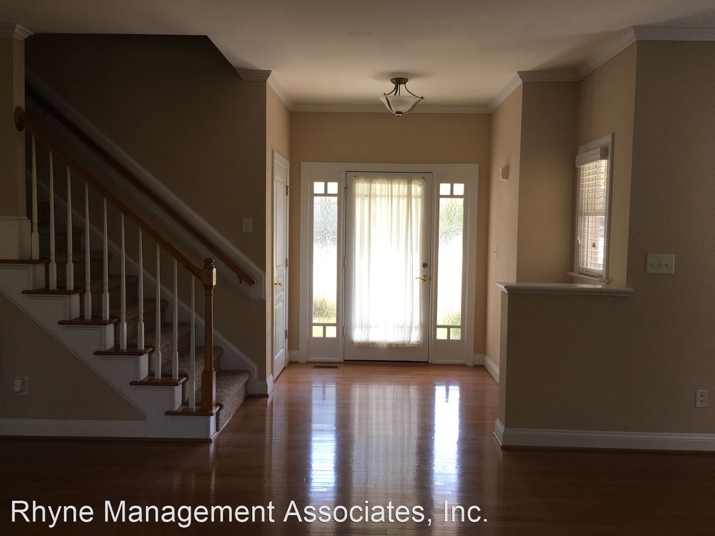 1408 Sky Hill Place - Photo 6