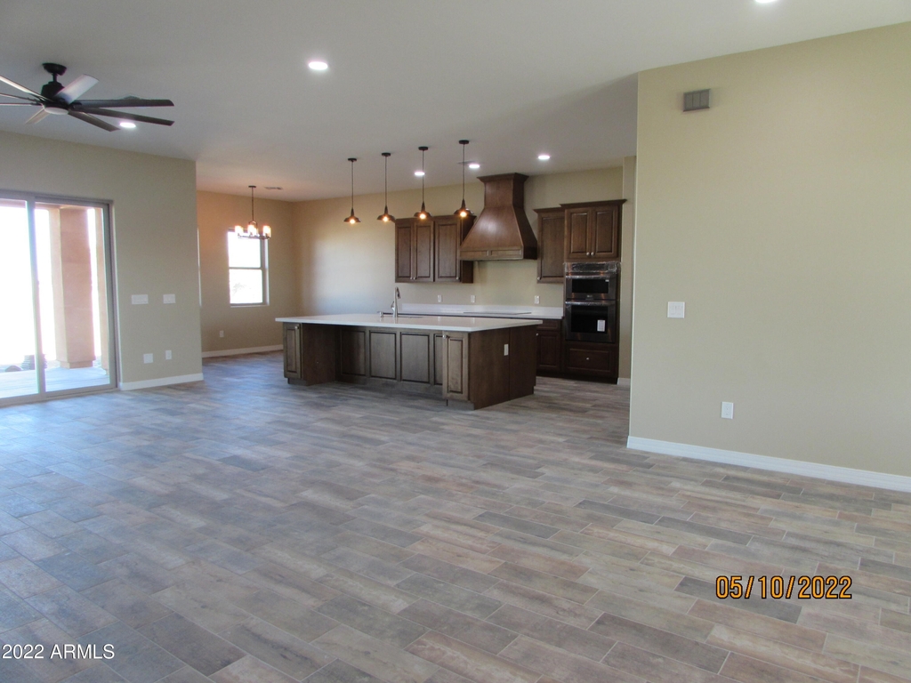 7124 S 257th Drive - Photo 3