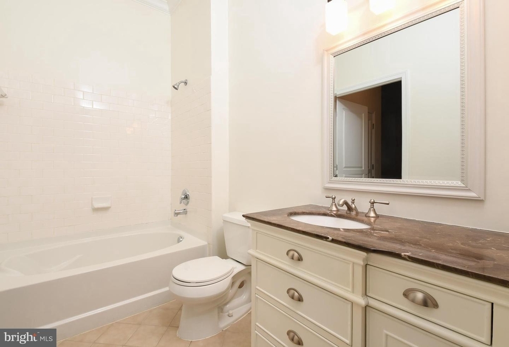 2451 Midtown Ave #108 - Photo 37