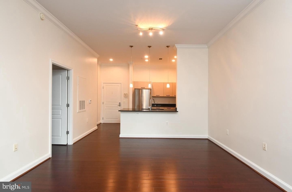 2451 Midtown Ave #108 - Photo 25