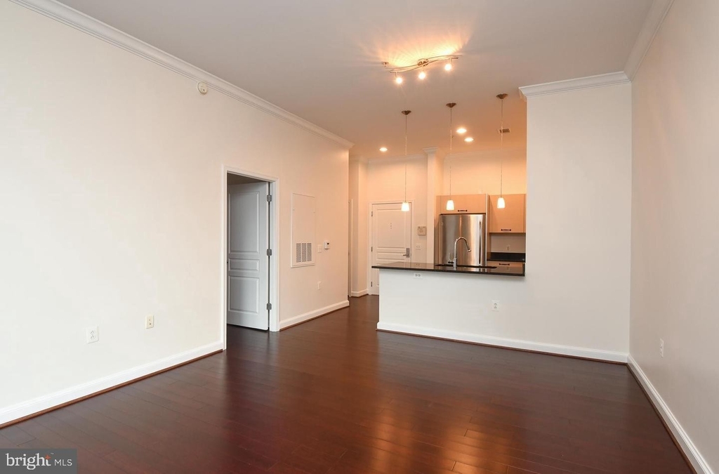 2451 Midtown Ave #108 - Photo 27