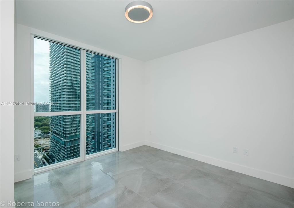 1080 Brickell Ave - Photo 6