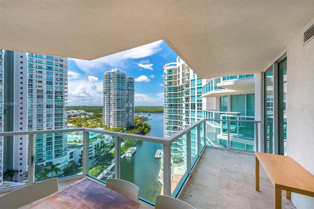 150 Sunny Isles Blvd - Photo 9