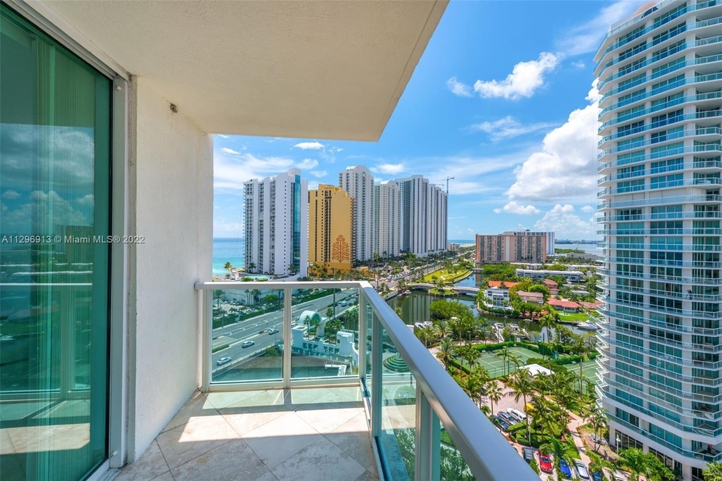 150 Sunny Isles Blvd - Photo 10