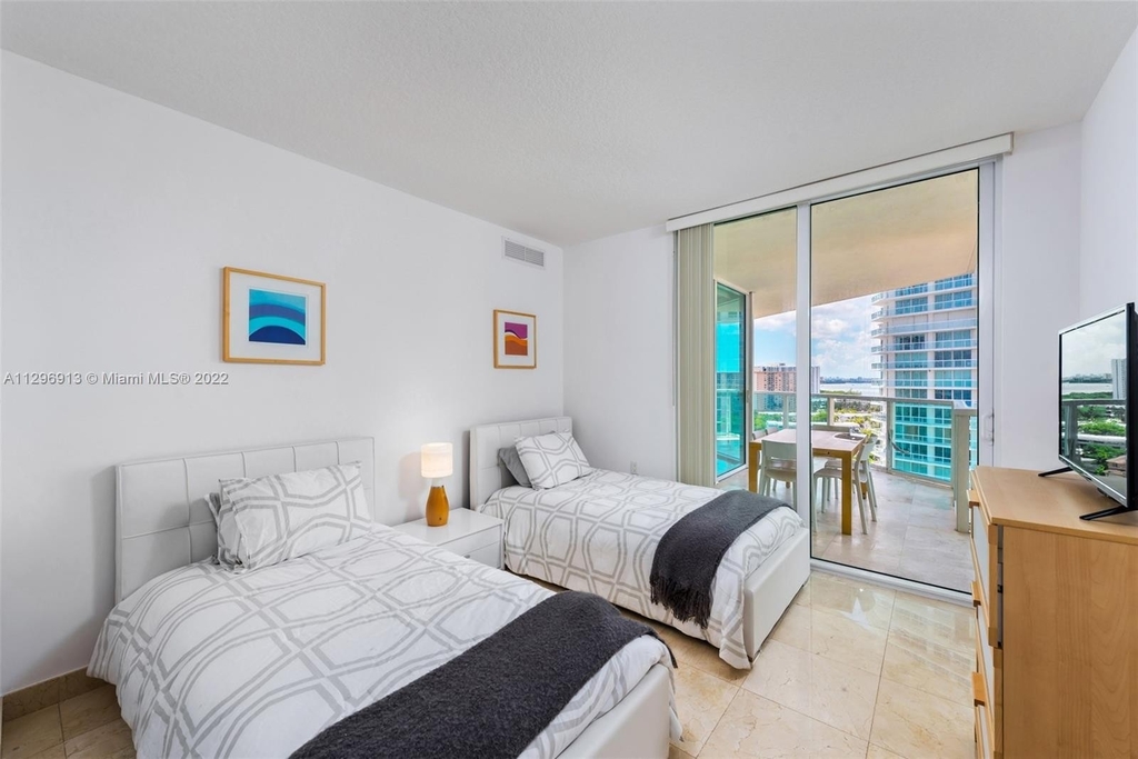 150 Sunny Isles Blvd - Photo 15