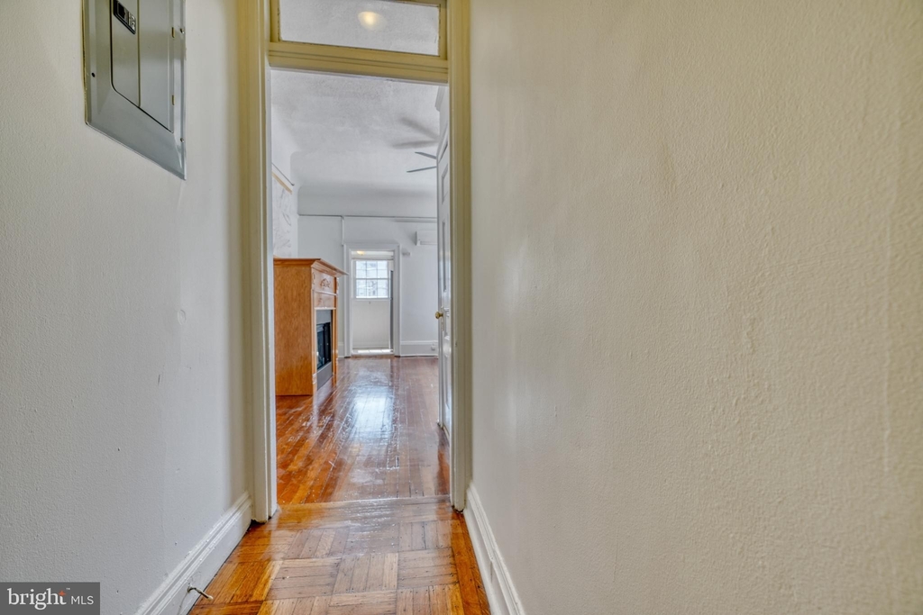 1208 N Calvert Street - Photo 4