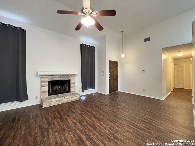 2915 Village Pkwy - Photo 2