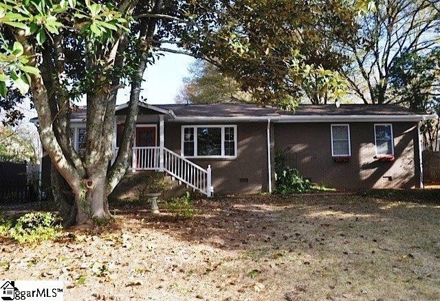 207 Long Hill Street - Photo 0