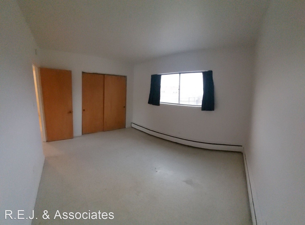 2112 S 17th Ave - Photo 2