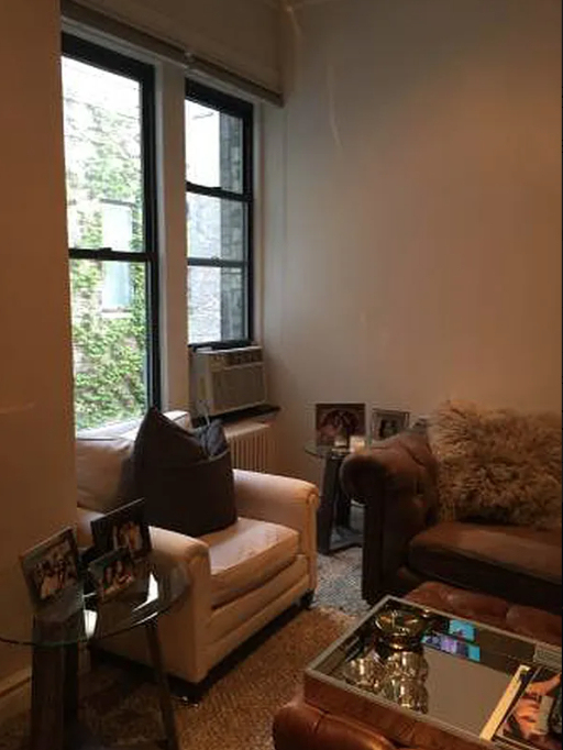  East 75th Street - Photo 2