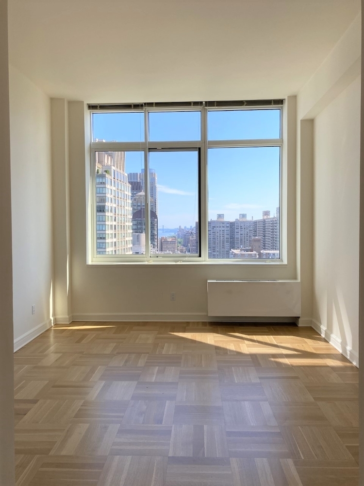 400 West 63rd Street - Photo 4