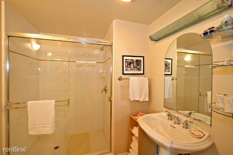 7635 Eads Avenue 307 - Photo 9