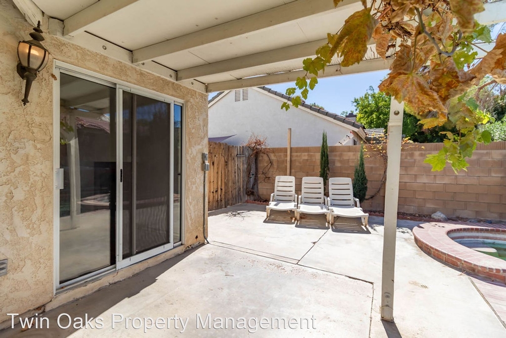 44227 Danya Ln - Photo 22