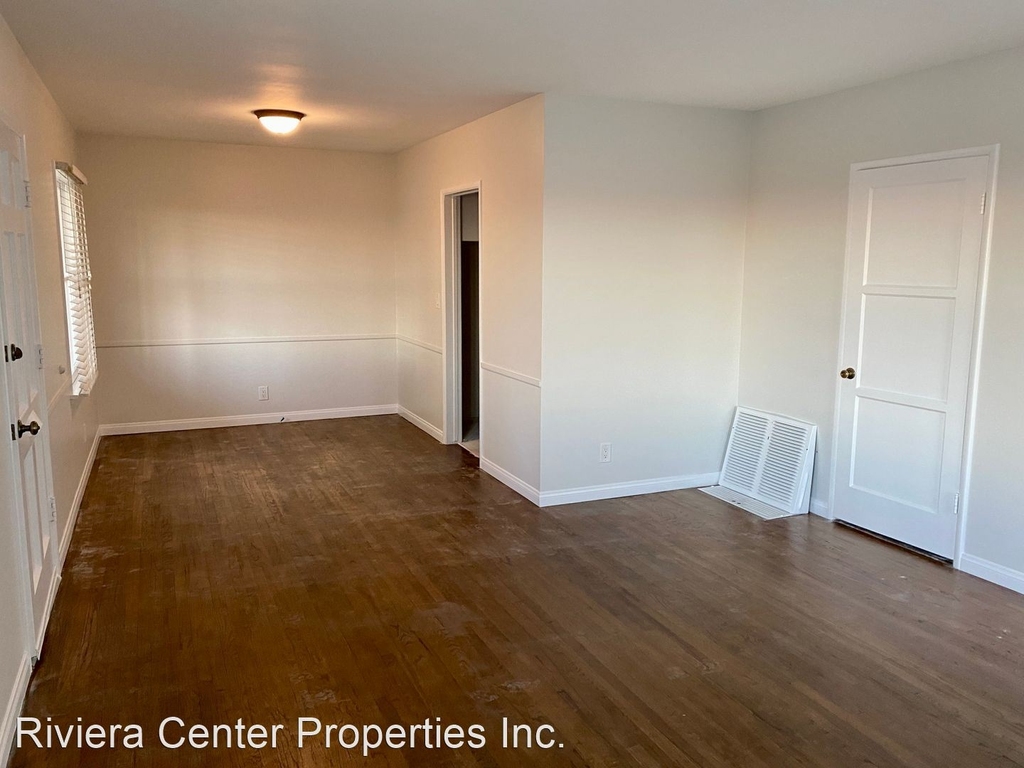 22609 Gaycrest Avenue - Photo 1