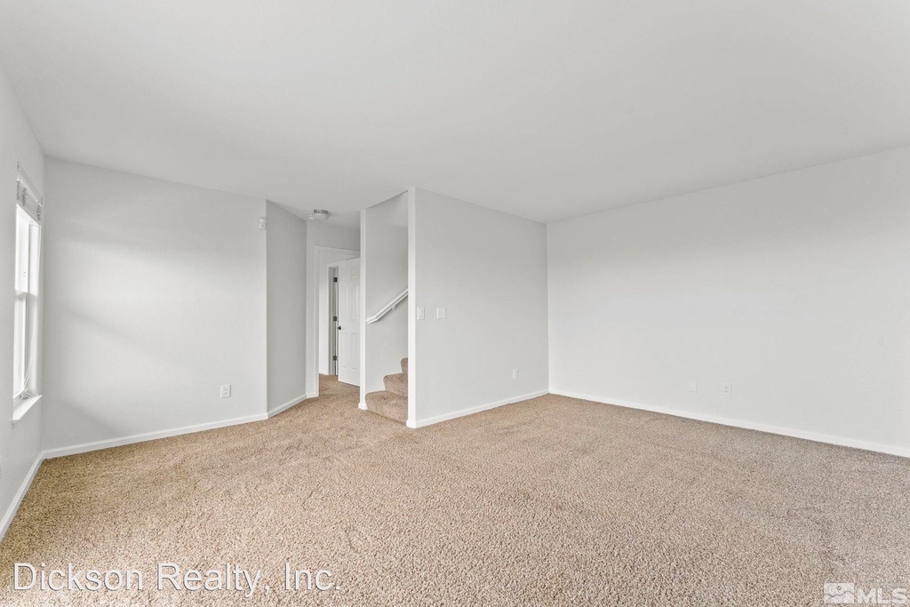 4675 Bradford Lane - Photo 19