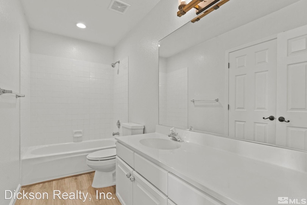 4675 Bradford Lane - Photo 24