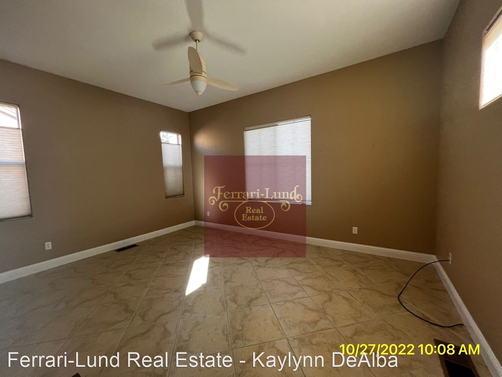 8788 Lynrock Cir - Photo 15