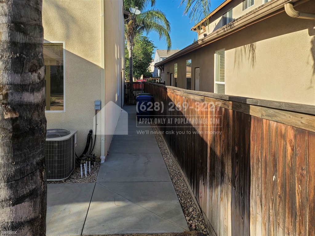 20226 Hemmingway Street, - Photo 1