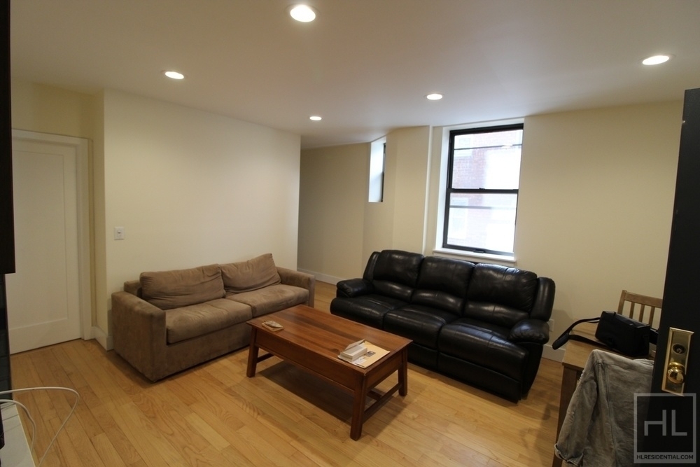 East 37th Street - Photo 2