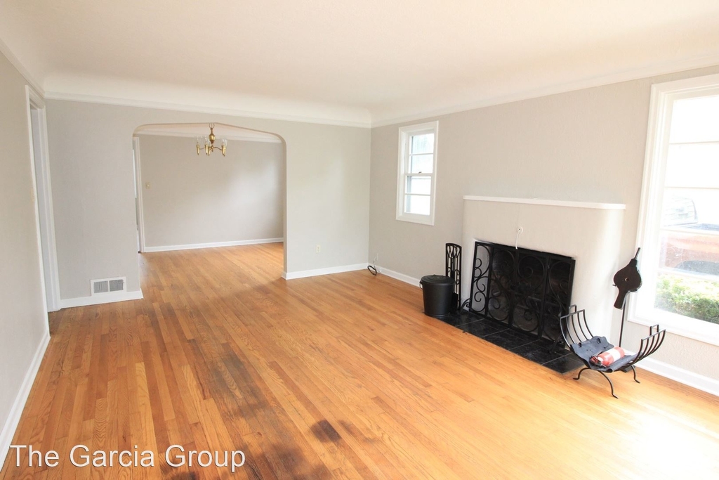 5838 Ne Wygant St. - Photo 2