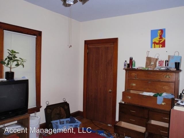 809 Harrison St - Photo 3