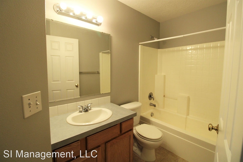 1470 Peregrine Dr. - Photo 10