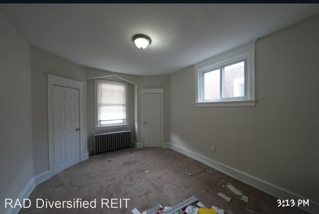 5738 Kemble Ave - Photo 16