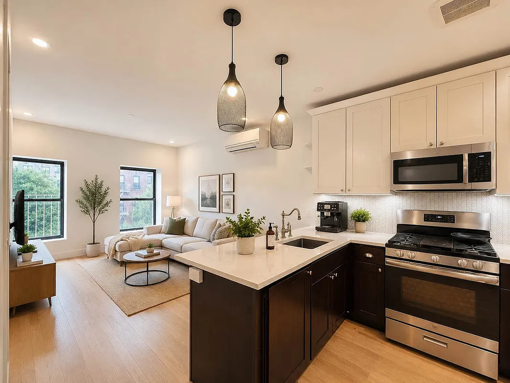 123 Pulaski Street - Photo 0