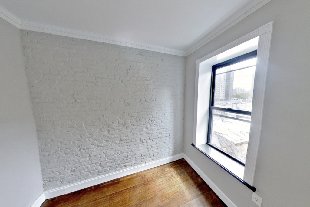 338 East 100th Street - Photo 2