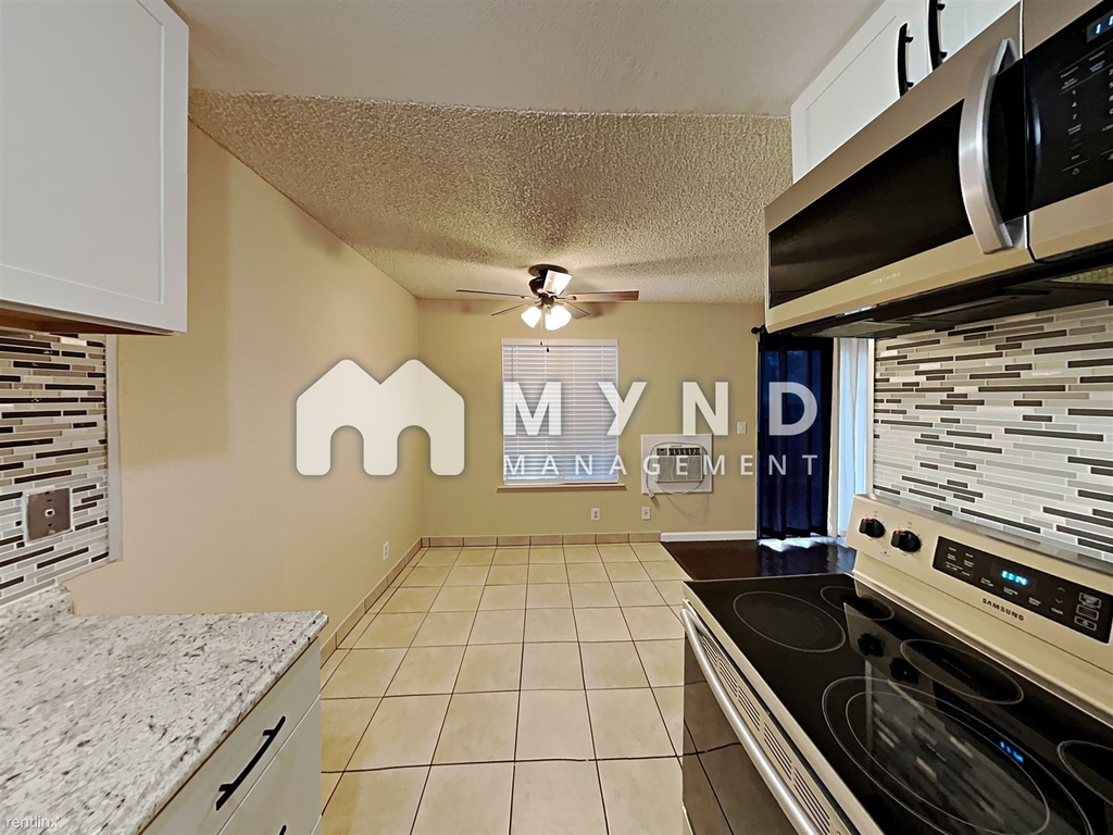 4608 Neil Rd #247 - Photo 7