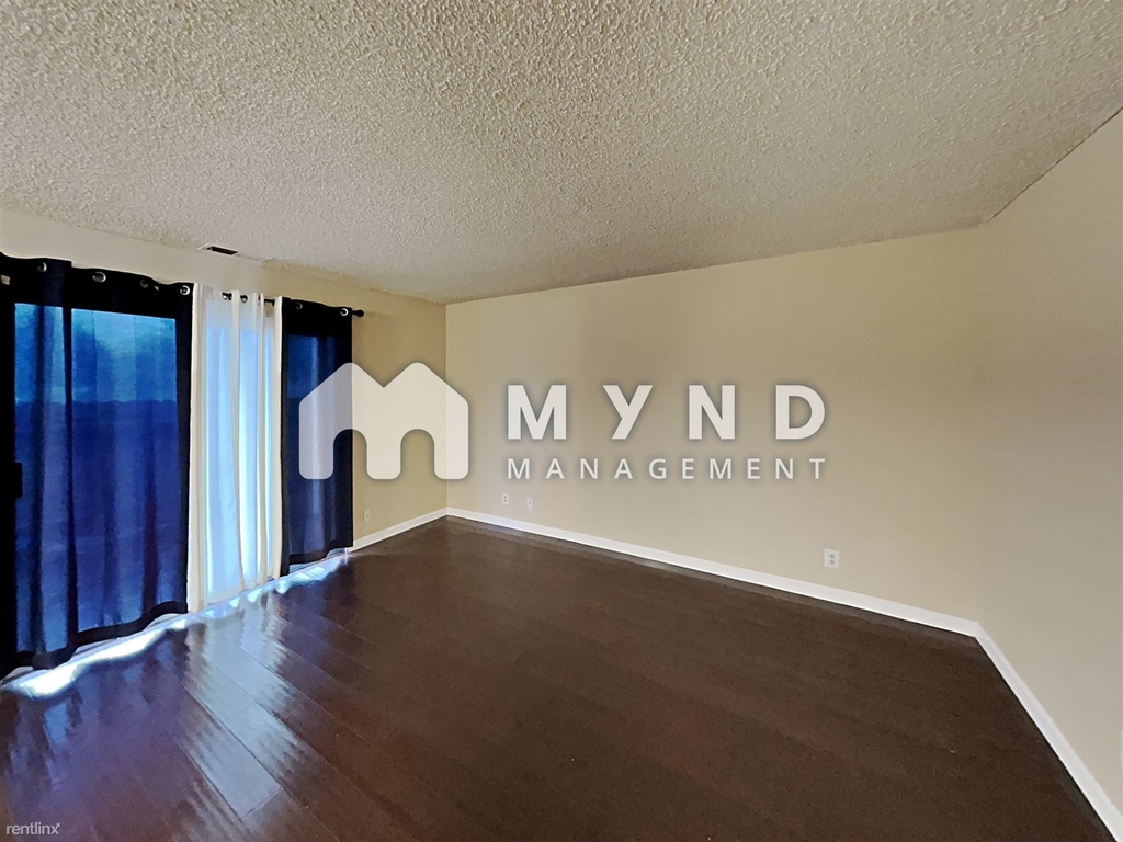 4608 Neil Rd #247 - Photo 4