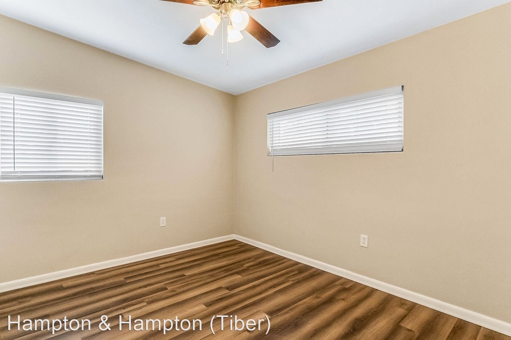 5815 Harrington Drive - Photo 11